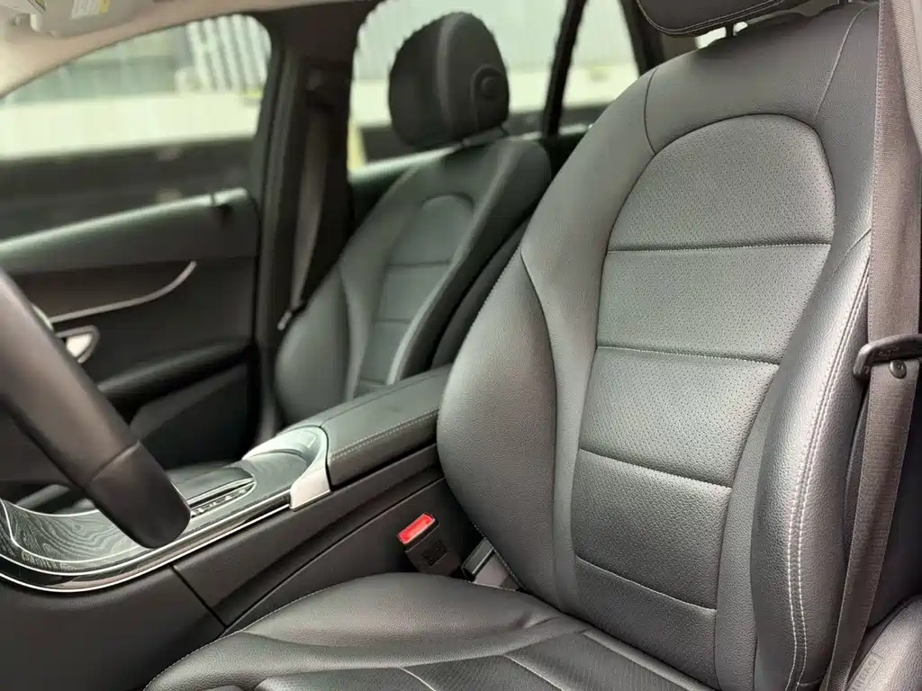 Mercedes-Benz C-Class (Import) — миниатюра 6