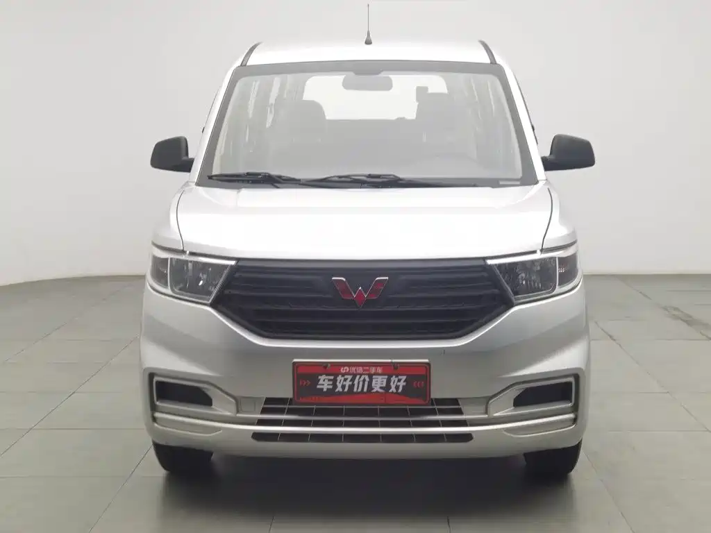 Wuling Hongguang V — миниатюра 3