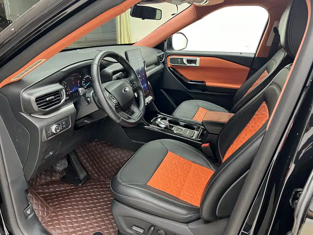 Ford Explorer — миниатюра 10