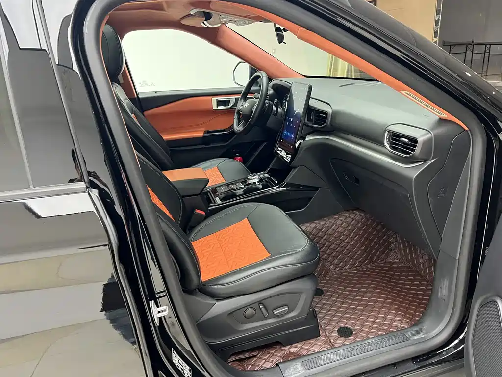 Ford Explorer — миниатюра 17