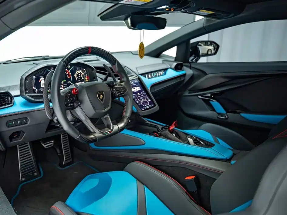 Lamborghini Revuelto 2023 6.5L PHEV Standard