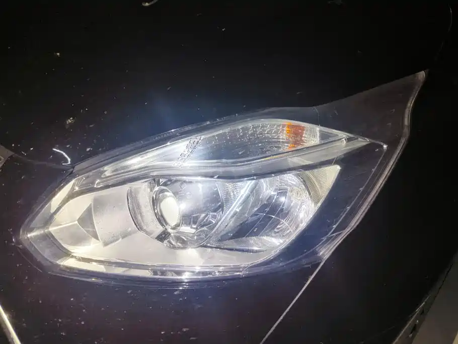 Ford Tourneo — миниатюра 5