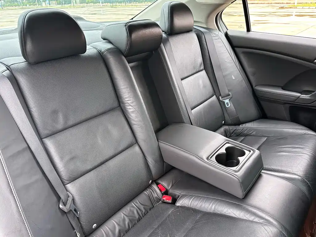 Honda Spirior — миниатюра 12