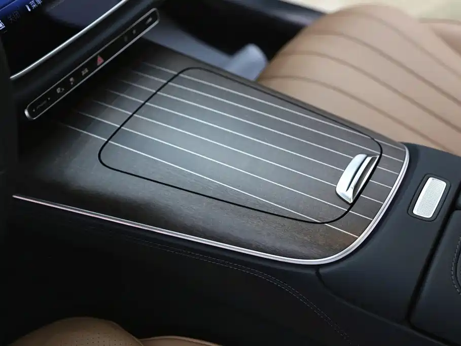 Mercedes-Benz E-Class New Energy — миниатюра 15
