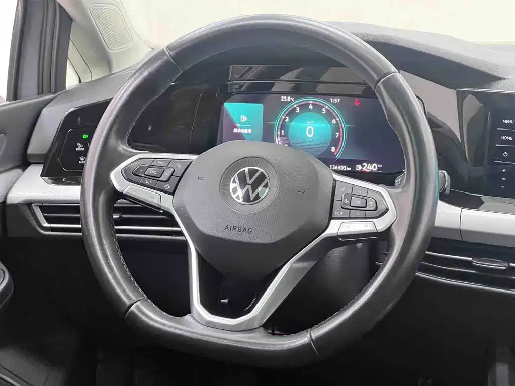 Volkswagen Golf — миниатюра 21