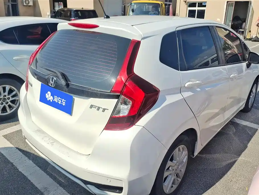 Honda Fit 2018 1.5L CVT Comfort