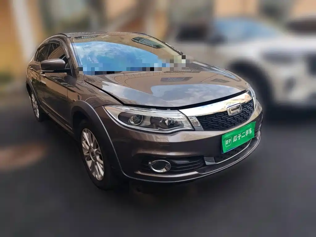 Qoros Qoros 3 — миниатюра 24