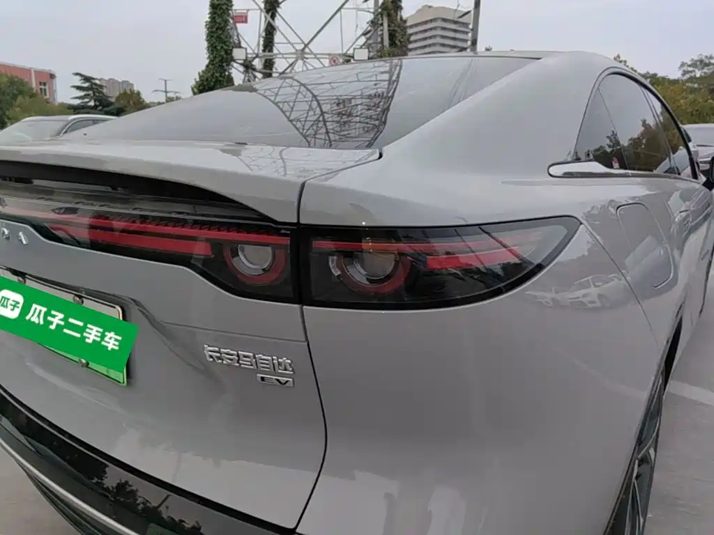 Mazda EZ-6 — миниатюра 8