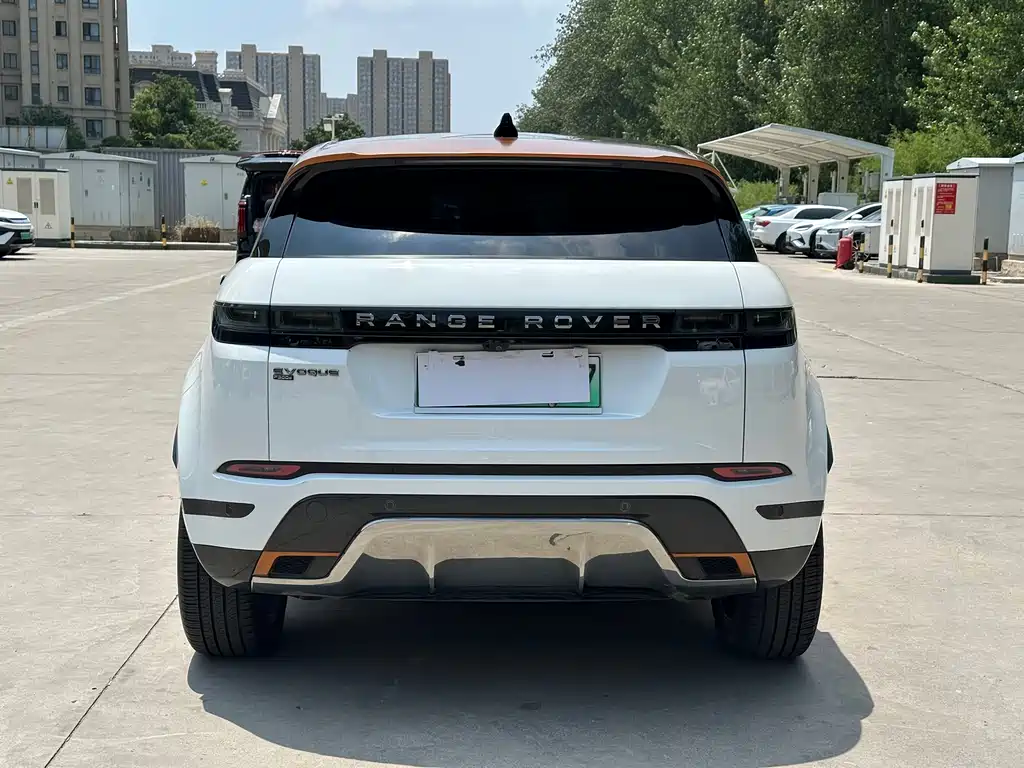 Land Rover Evoque PHEV — миниатюра 5