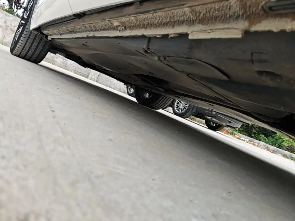 Volkswagen Tiguan L — миниатюра 22