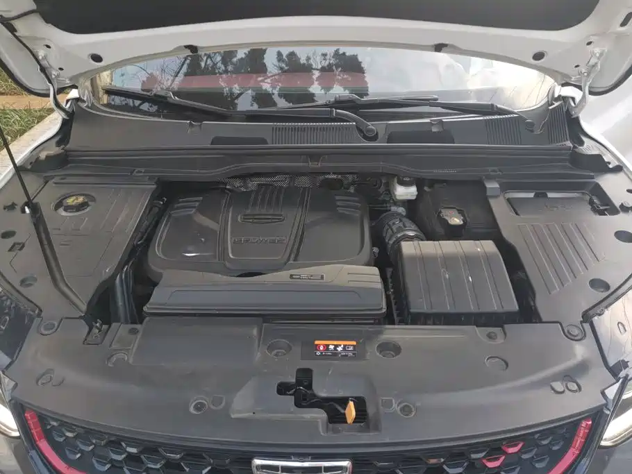 Geely Binyue — миниатюра 10