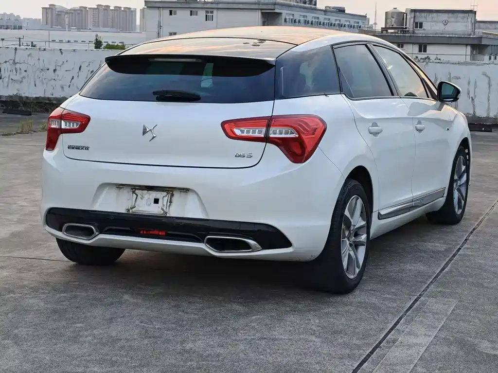 DS DS 5 — миниатюра 5