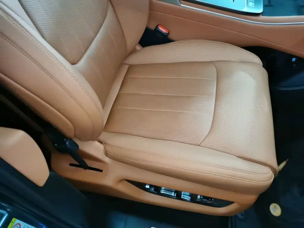 BYD Tang L — миниатюра 25