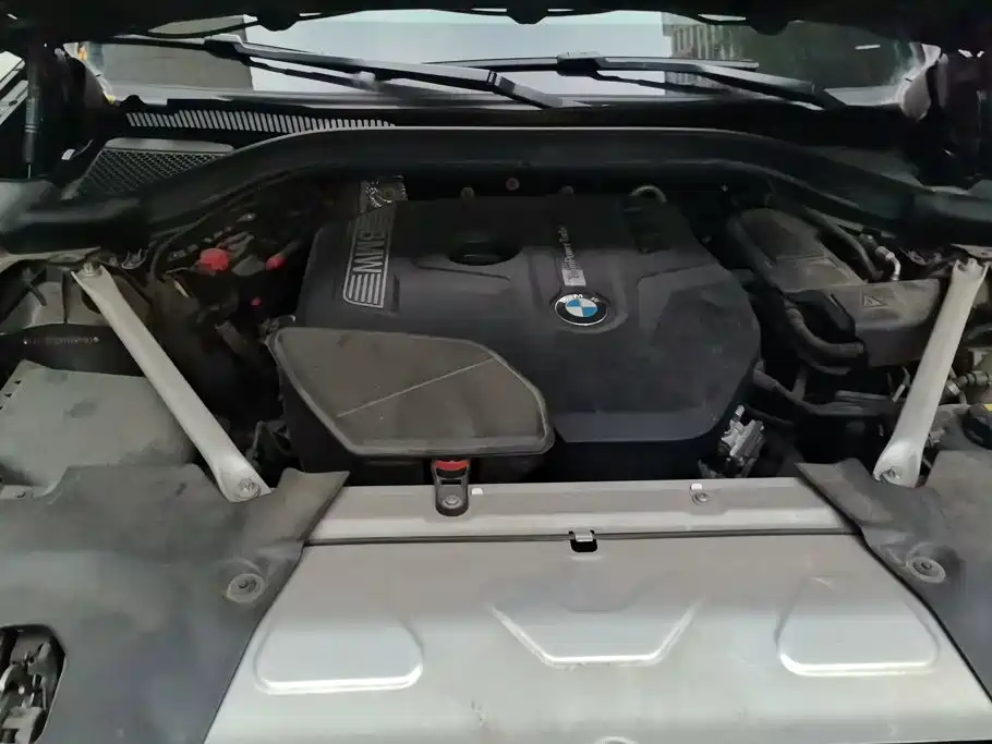 BMW X3 — миниатюра 10