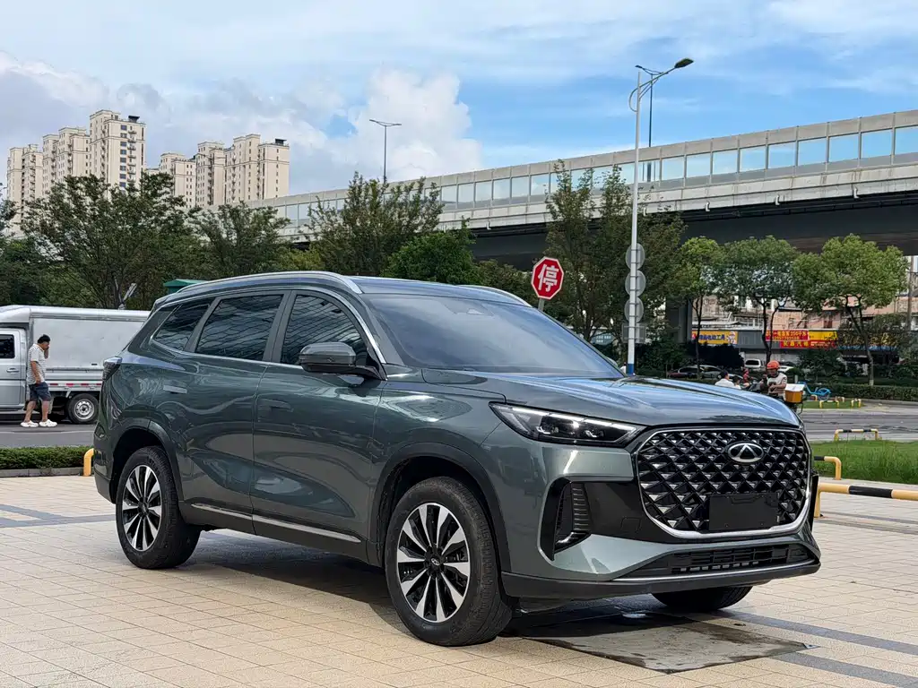 Chery Tiggo 8 PLUS