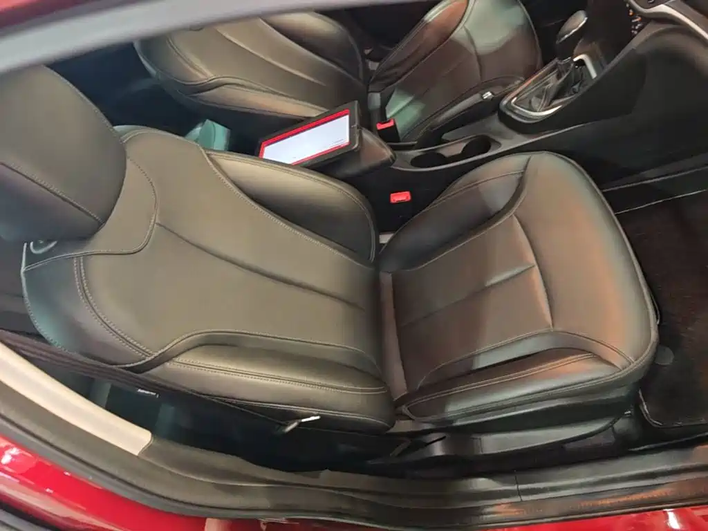 Buick Excelle — миниатюра 25