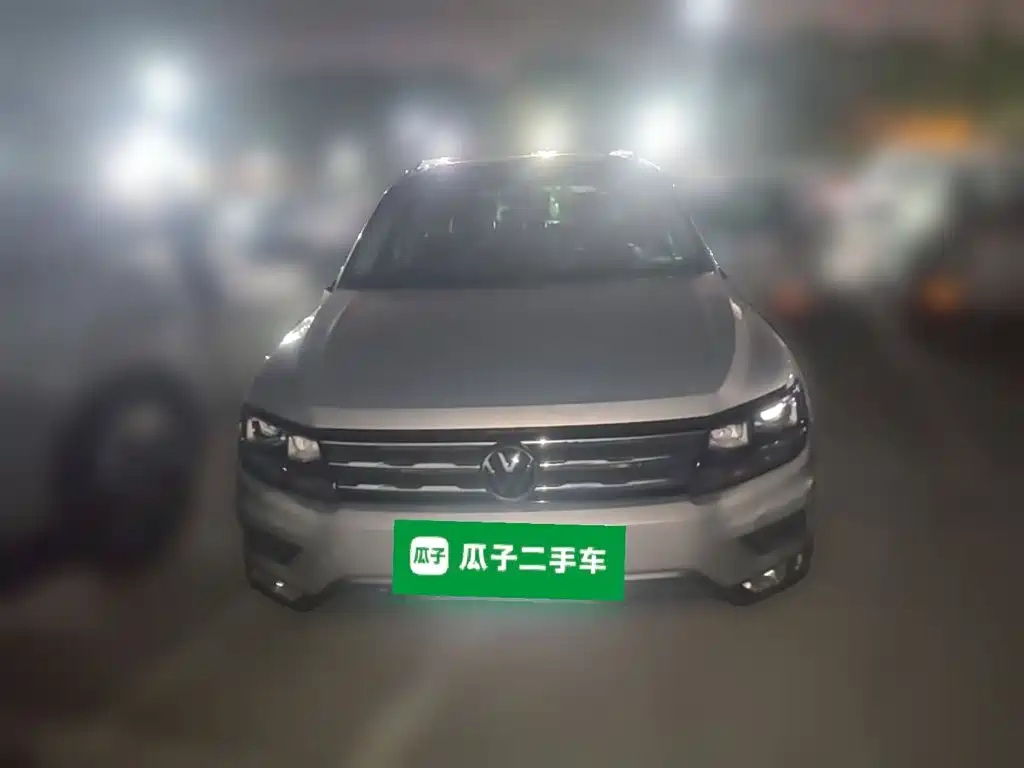 Volkswagen Tiguan L — миниатюра 5