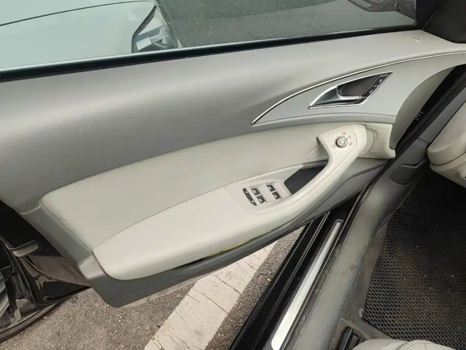 Audi A6L — миниатюра 7