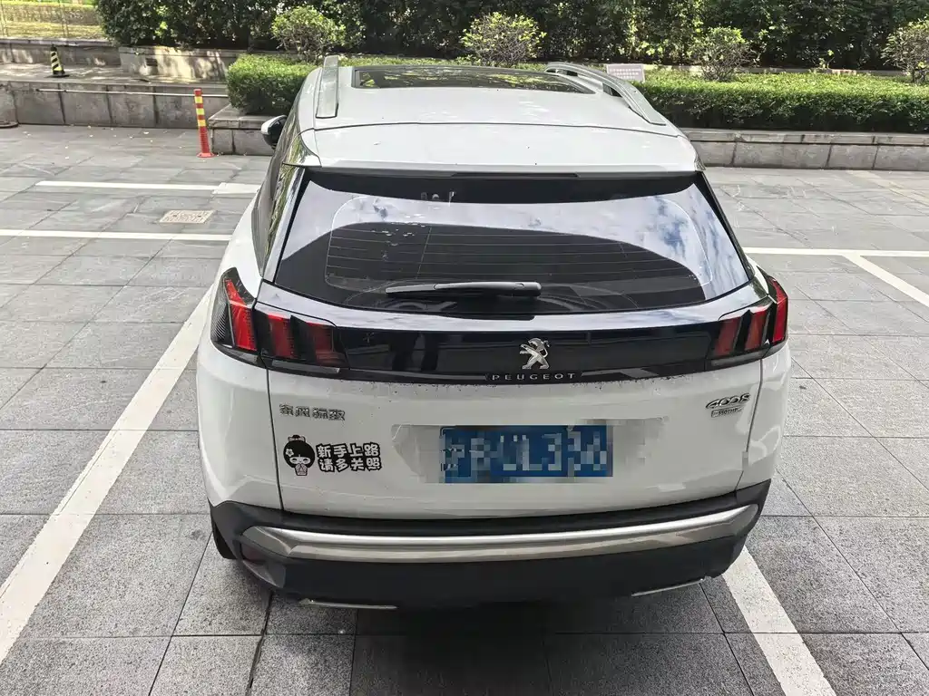 Peugeot 4008 — миниатюра 3