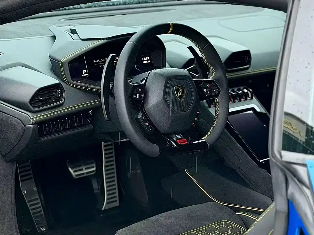Lamborghini Huracán — миниатюра 5