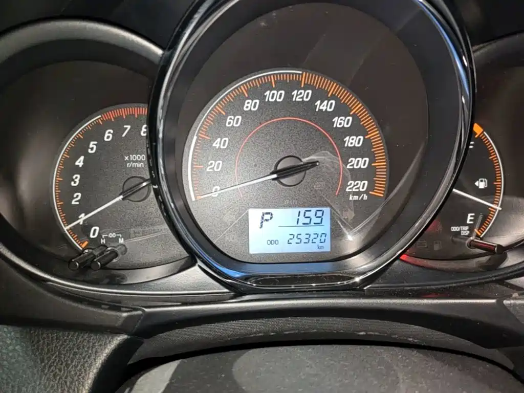Toyota Yaris L — миниатюра 7