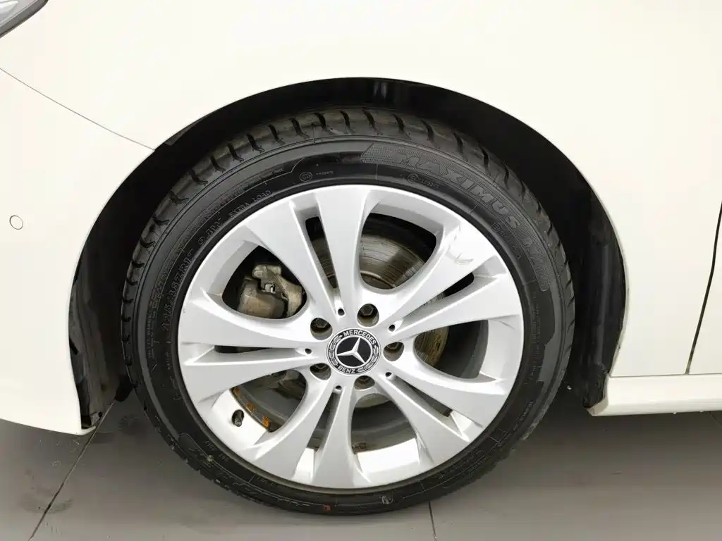 Mercedes-Benz B-Class — миниатюра 17