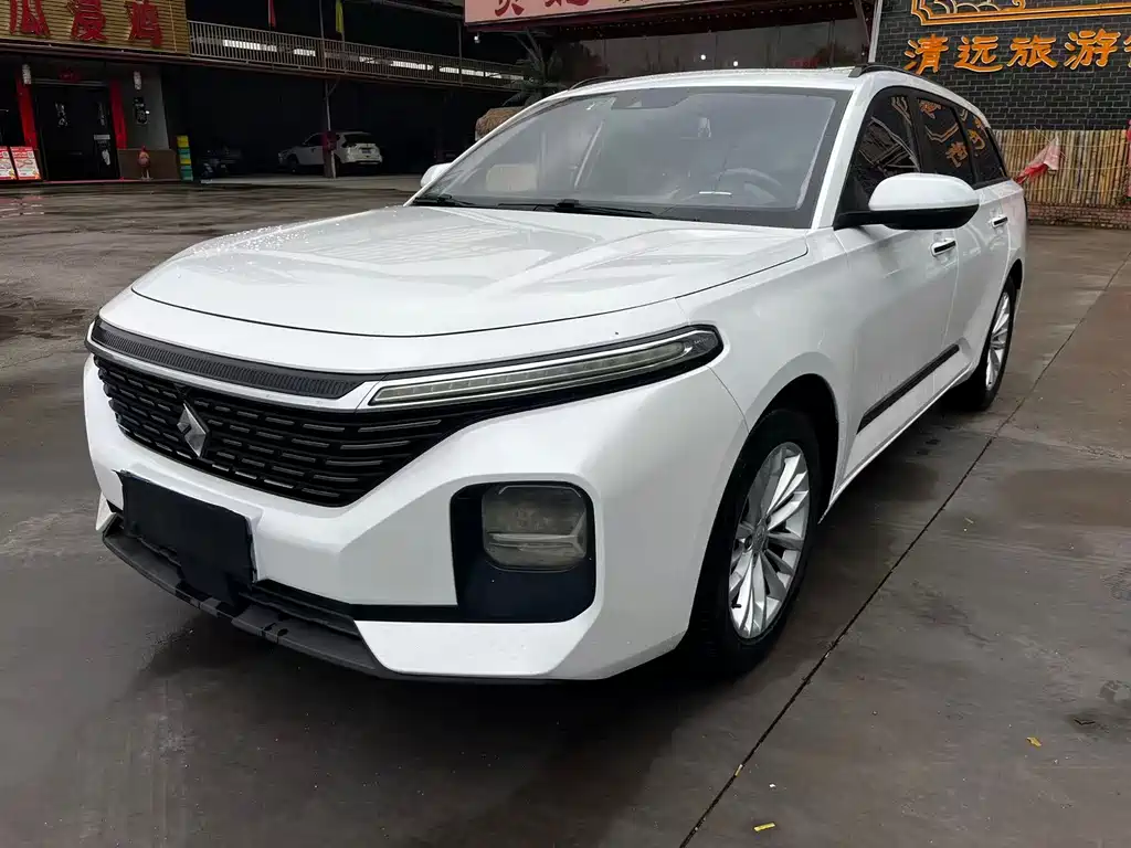 Baojun RC-5 2021