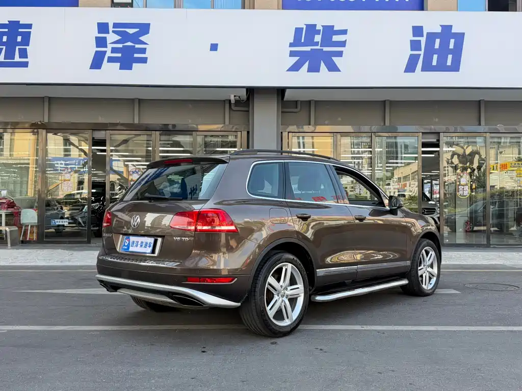 Volkswagen Touareg — миниатюра 12
