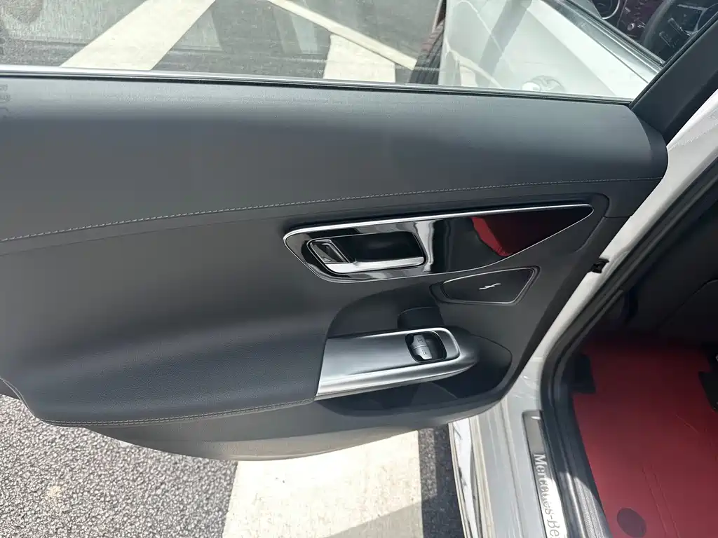 Mercedes-Benz C-Class New Energy — миниатюра 7