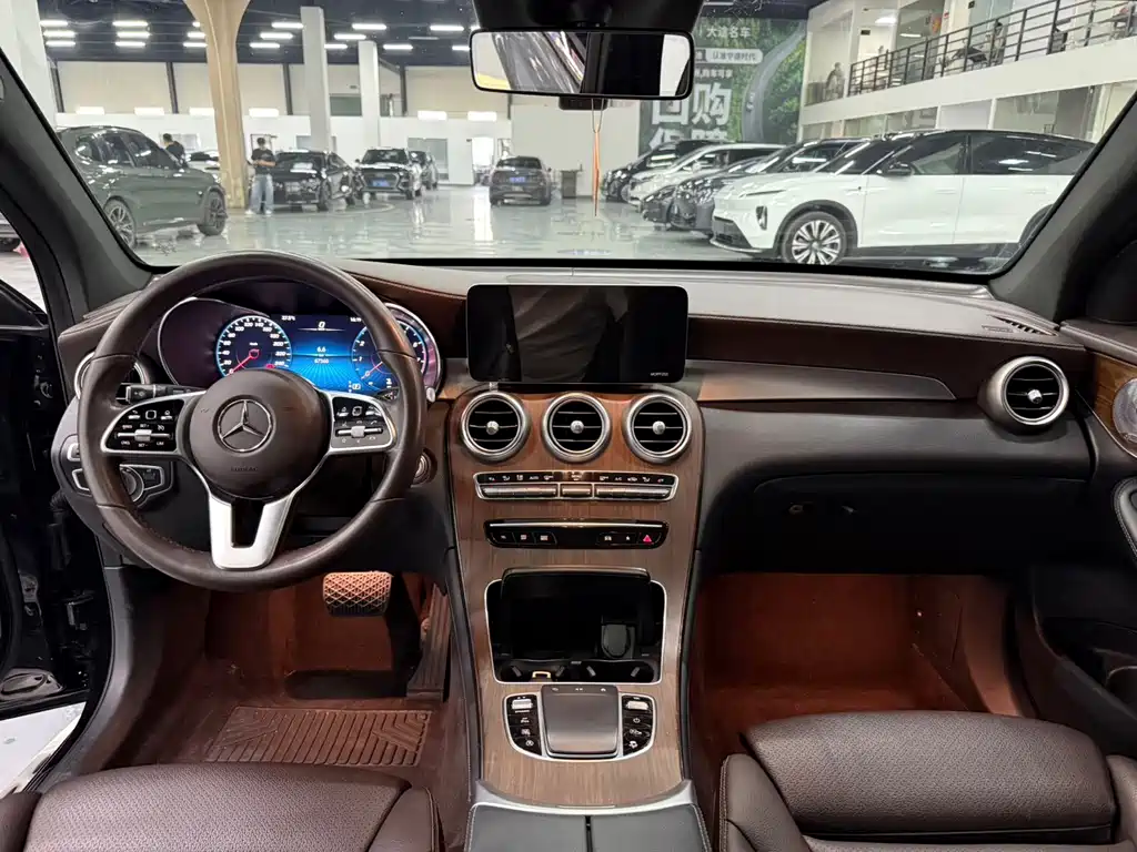 Mercedes-Benz GLC — миниатюра 5