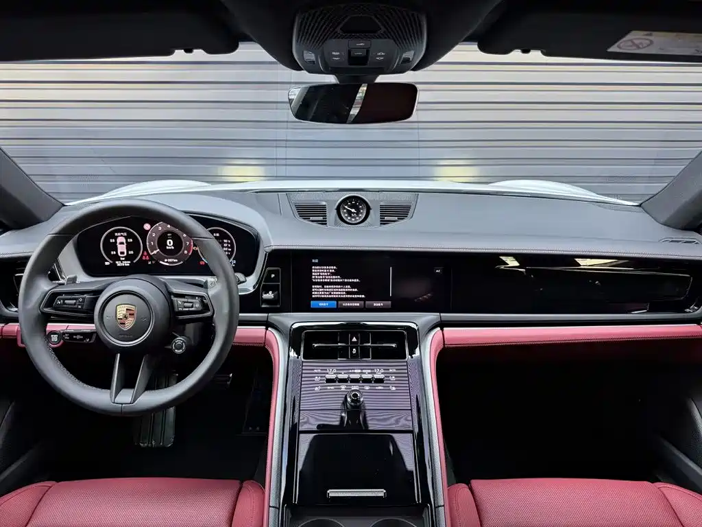 Porsche Panamera — миниатюра 5