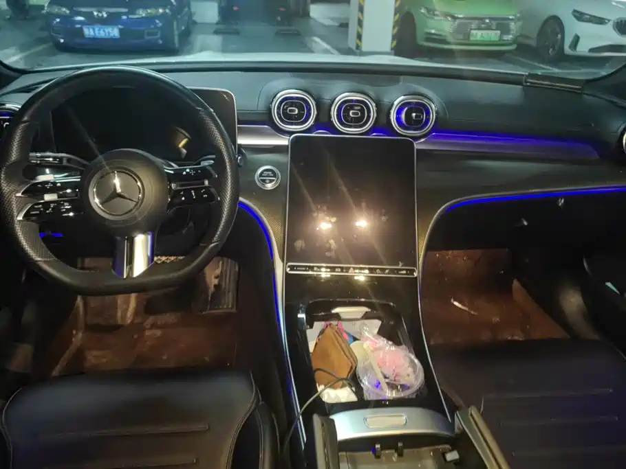 Mercedes-Benz C-Class — миниатюра 12