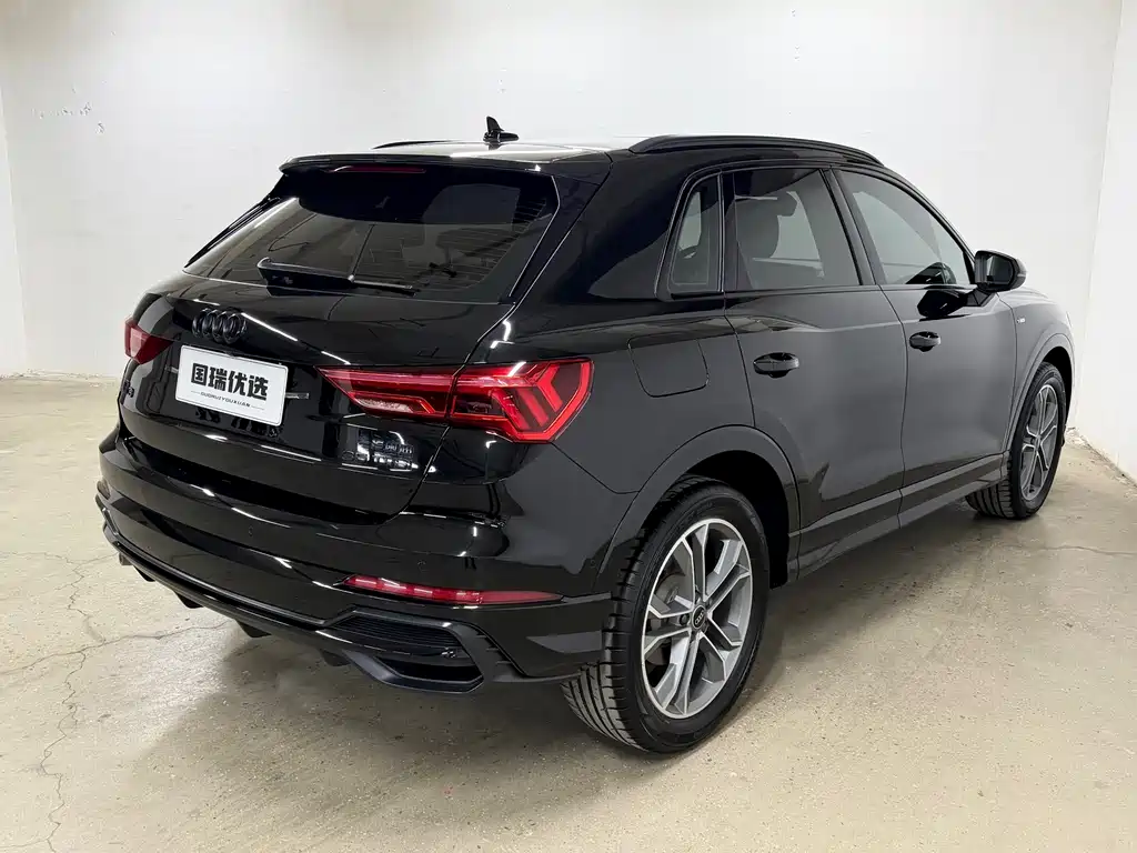 Audi Q3 2022 35 TFSI Fashion