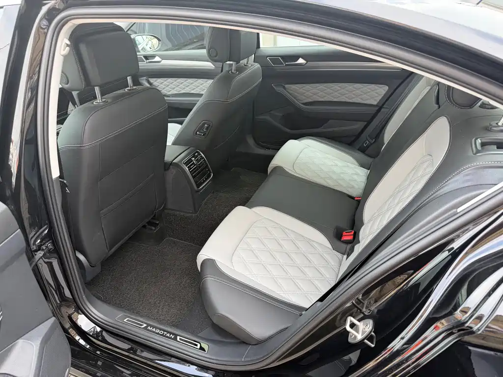 Volkswagen Magotan — миниатюра 14