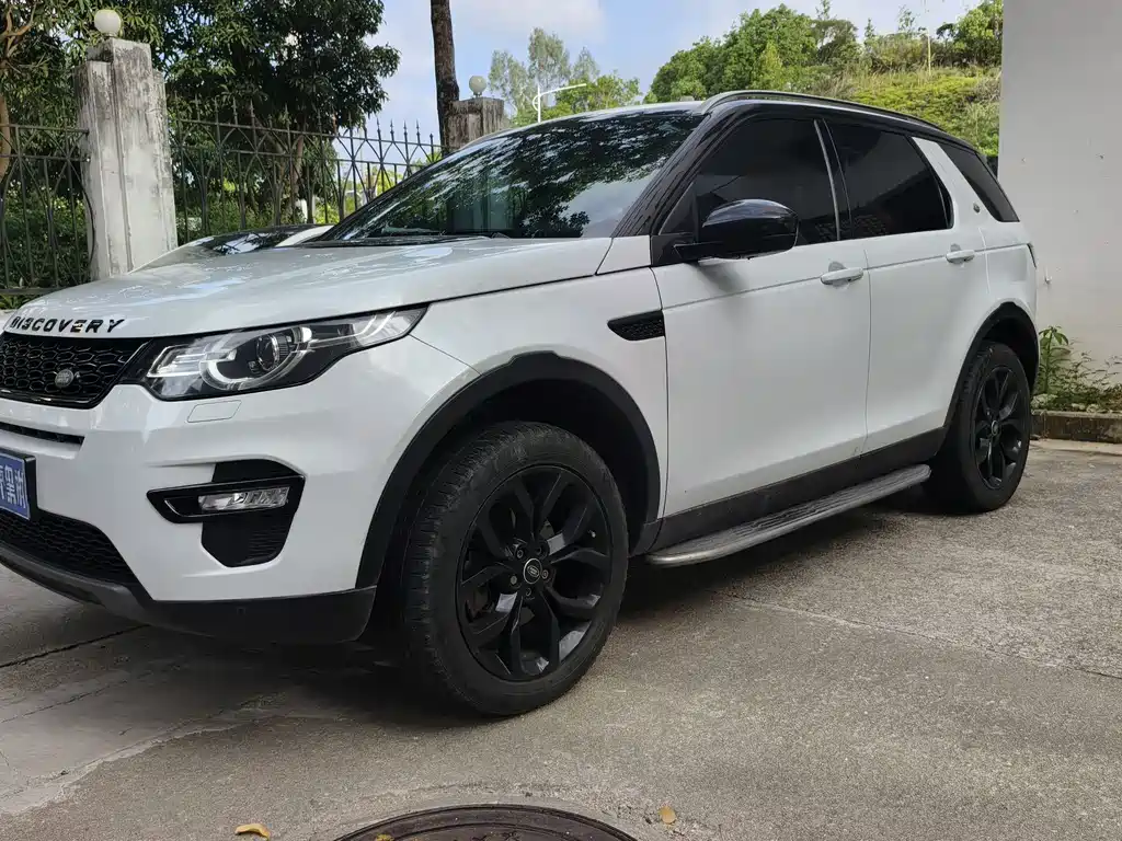 Land Rover Discovery Sport 2017