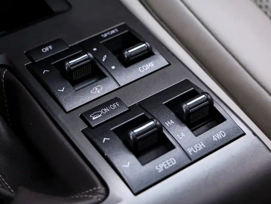 Lexus GX — миниатюра 12