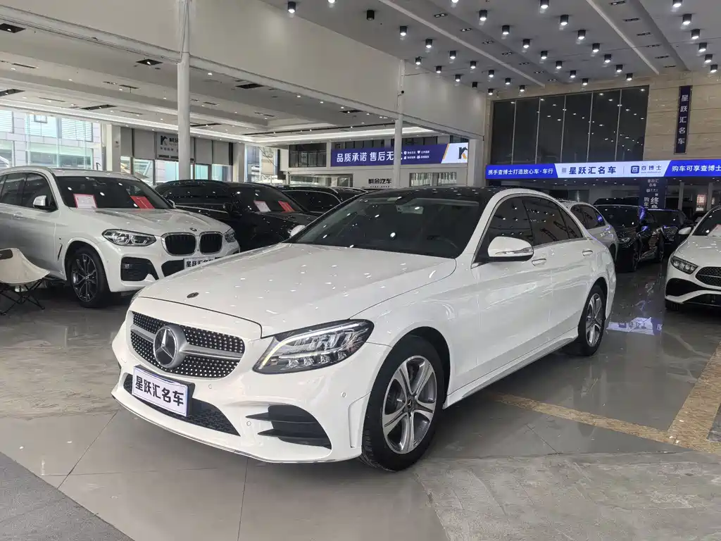 Mercedes-Benz C-Class 2019