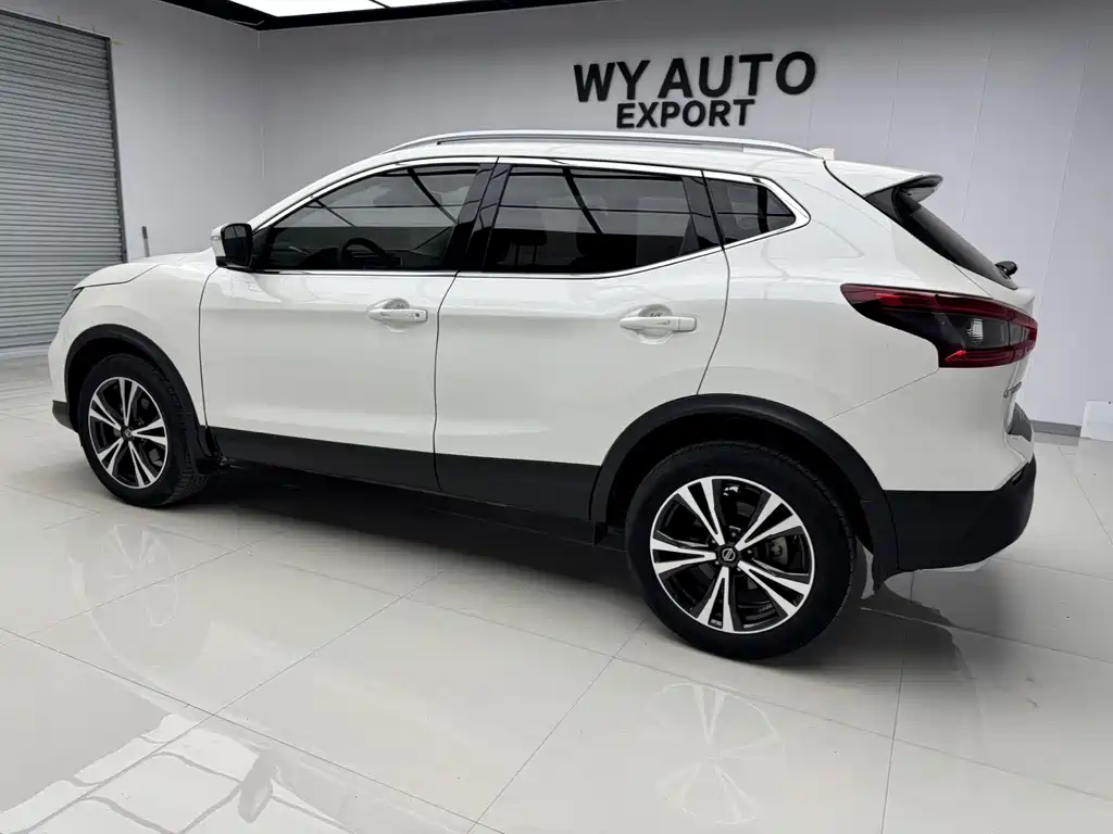 Nissan Qashqai — миниатюра 3