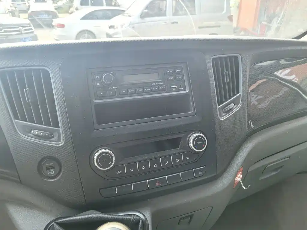 Foton Tuyano — миниатюра 9