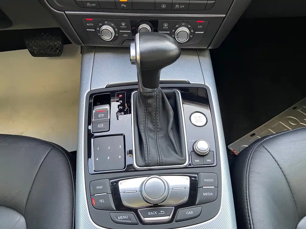 Audi A6L — миниатюра 15