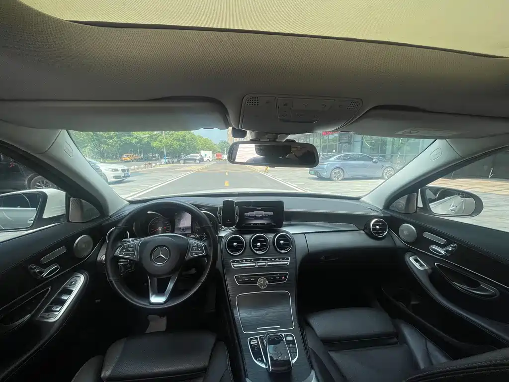 MERCEDES-BENZ C CLASS