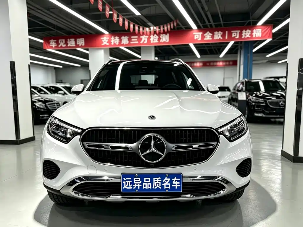Mercedes-Benz GLC 2024 GLC 260 L 4MATIC 5 мест