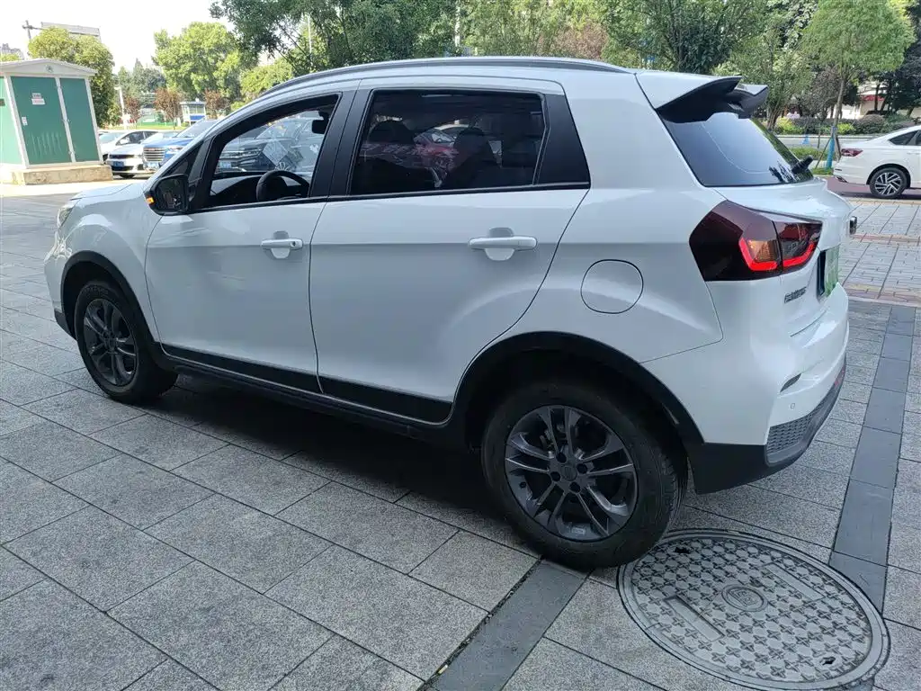 GEELY AUTOMOBILE VISION X3