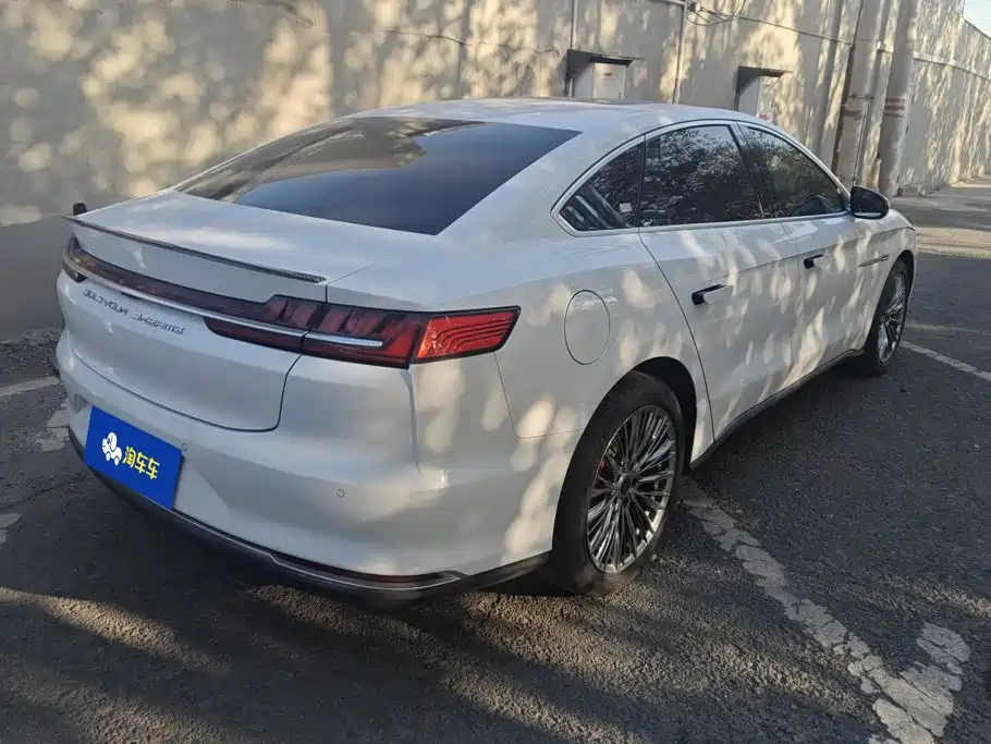 BYD Han — миниатюра 3