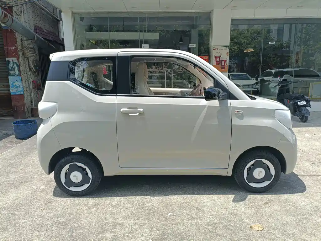 Wuling MINIEV — миниатюра 2