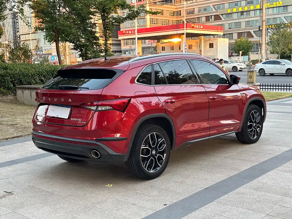 Skoda Kodiaq GT — миниатюра 4
