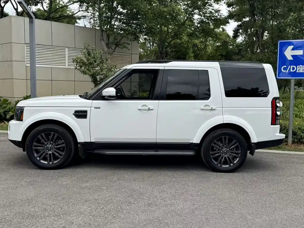 Land Rover Discovery 2016 3.0 SC HSE