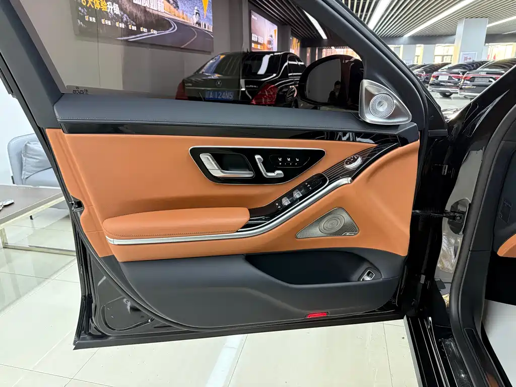 MERCEDES-BENZ S CLASS