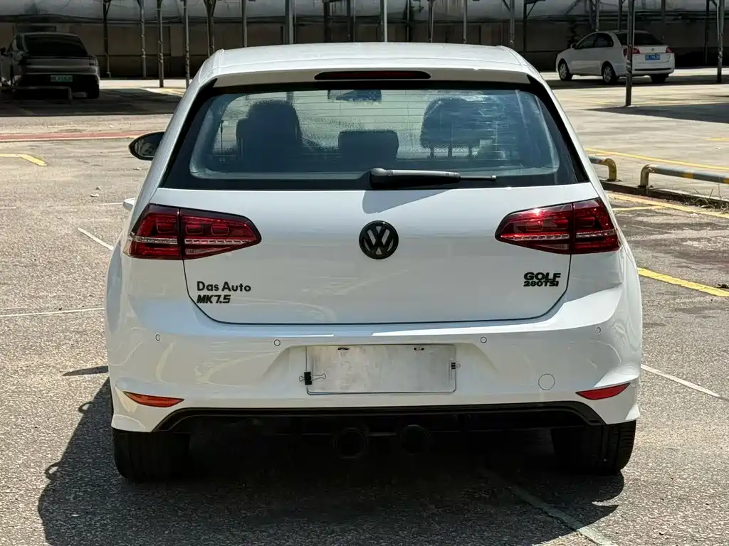Volkswagen Golf 2017 280TSI AT R-Line