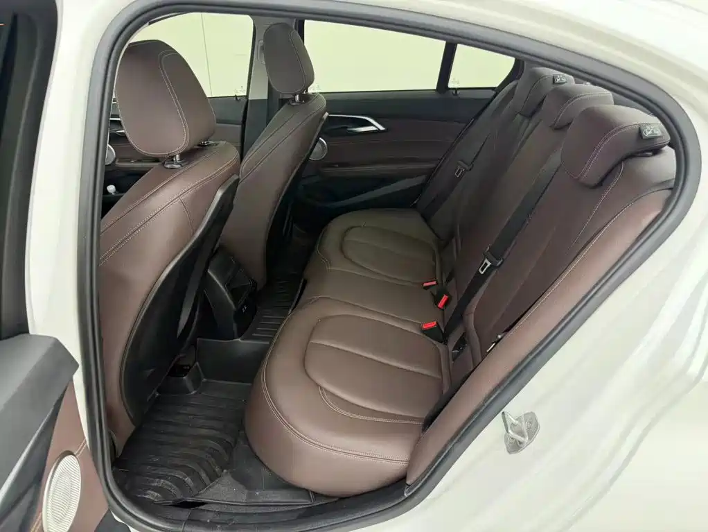 BMW 1 Series — миниатюра 6